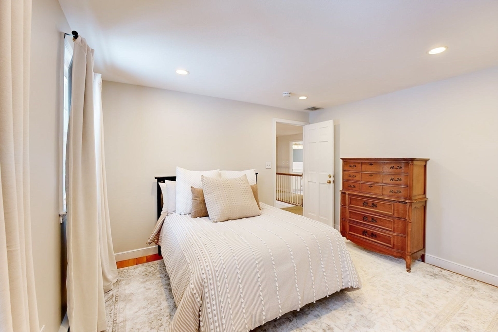 68 Indian Hill Rd