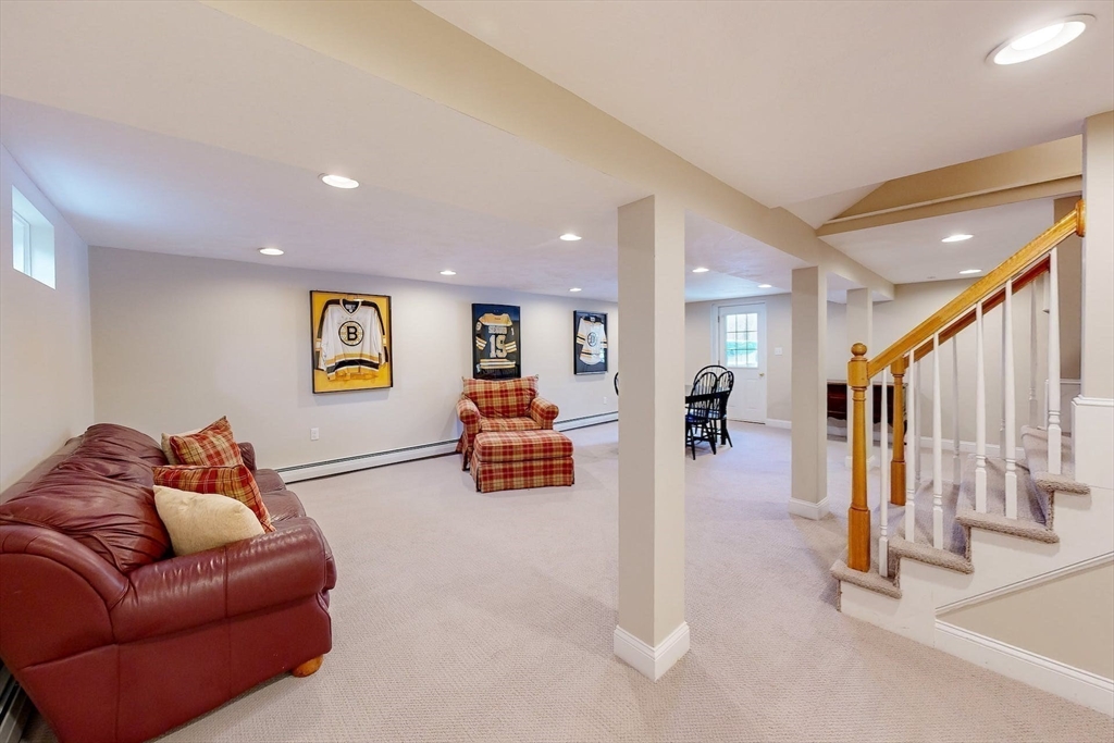 68 Indian Hill Rd