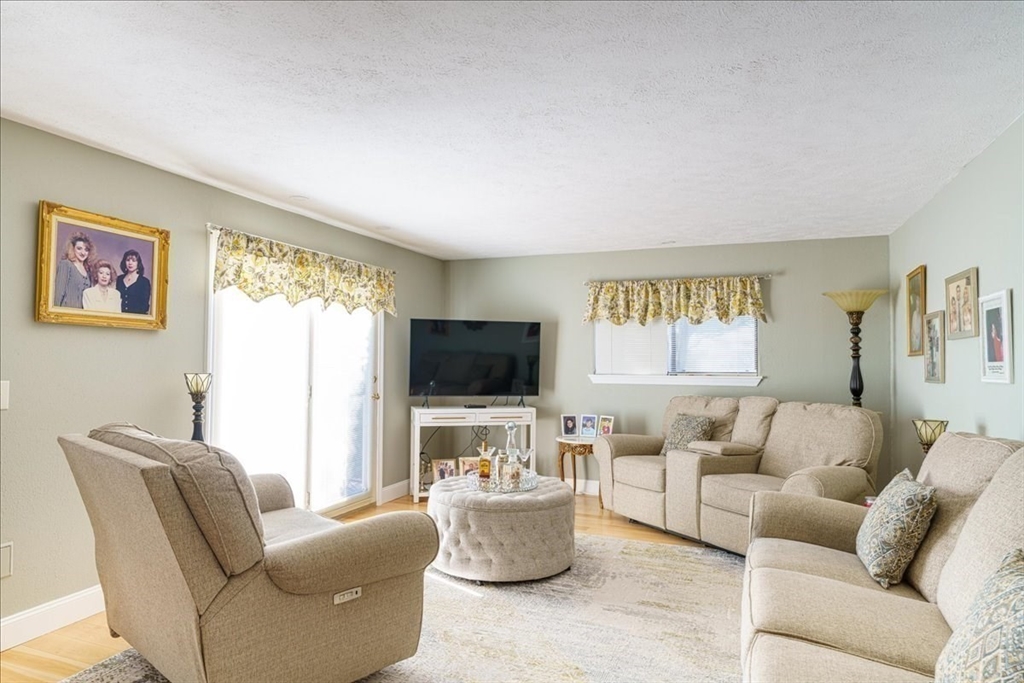 1 Country Club Ln # C