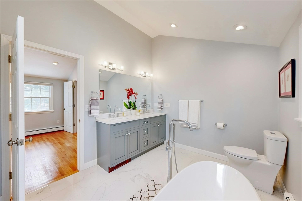 29 Kenney Rd