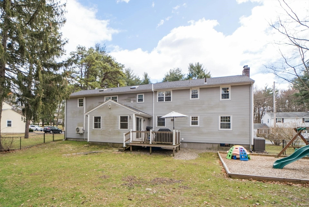 29 Kenney Rd