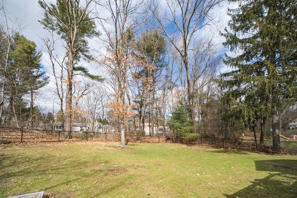 29 Kenney Rd