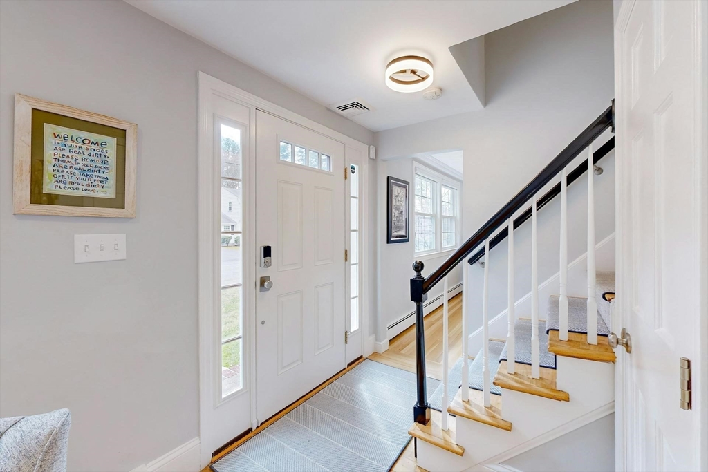 29 Kenney Rd