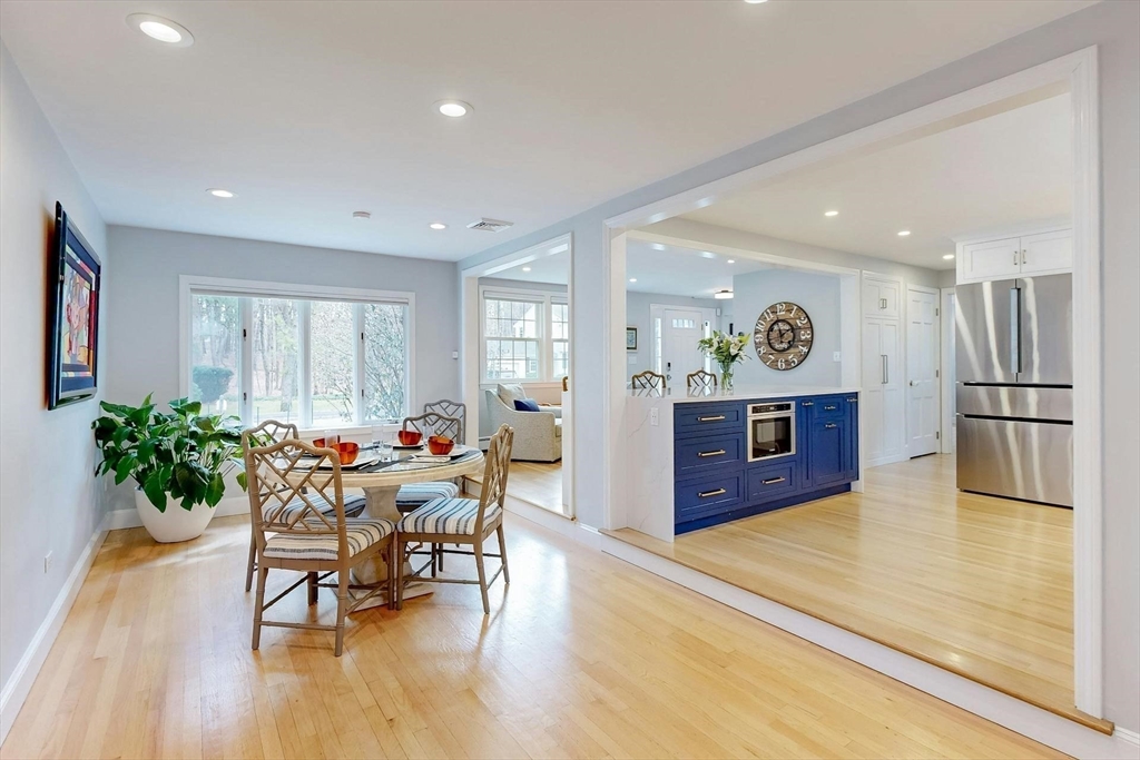 29 Kenney Rd