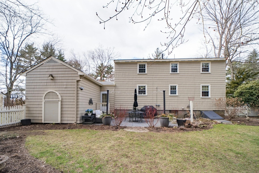 123 Harding St