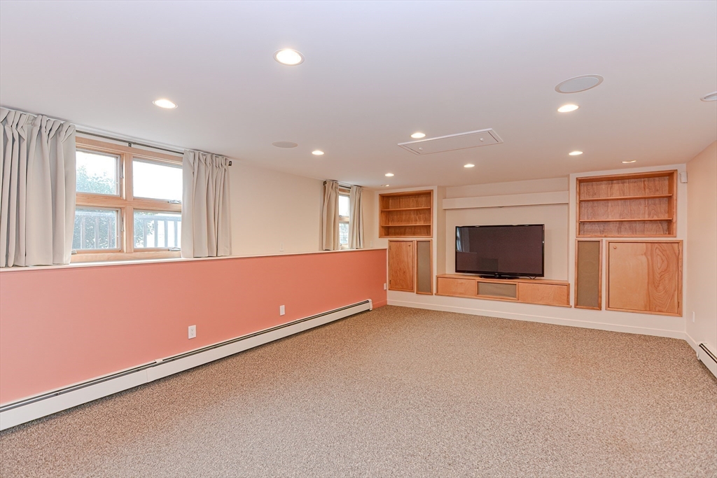11 Ames Drive