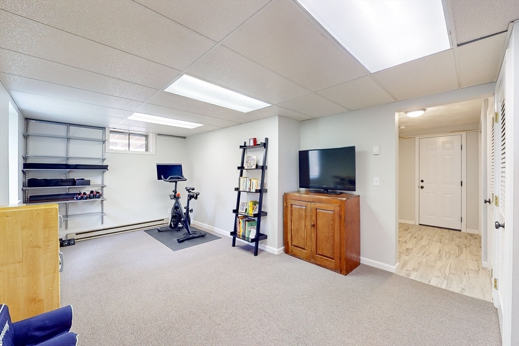 25 Lee Rd