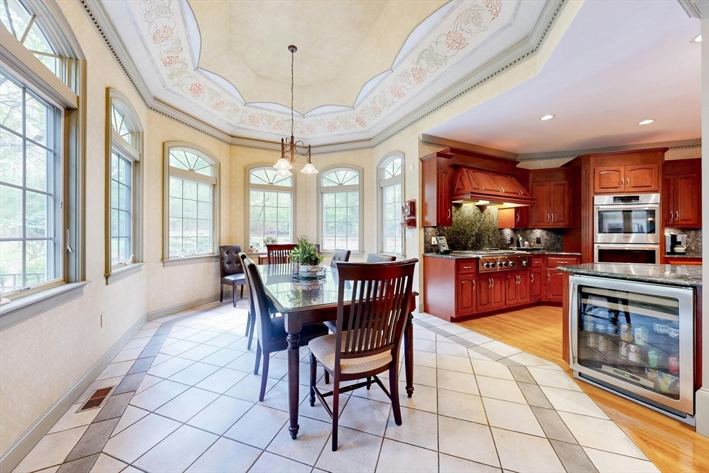 34 High Ridge Cir