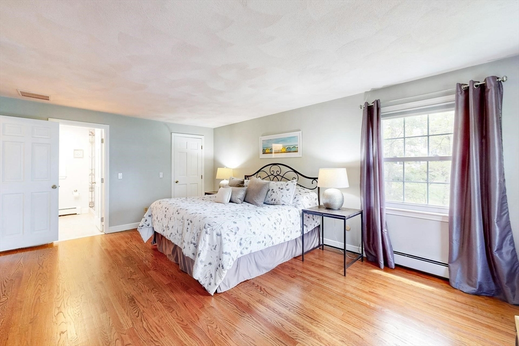 27 Cheney Pond Rd