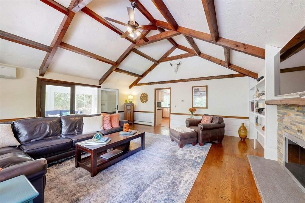 27 Cheney Pond Rd
