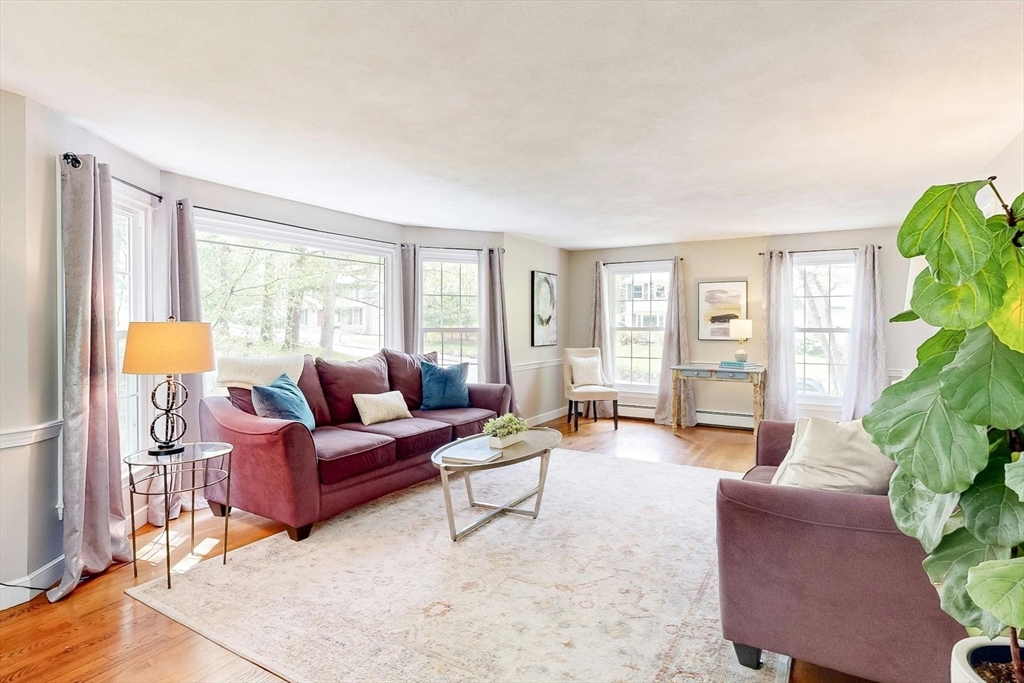 27 Cheney Pond Rd