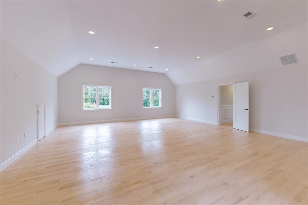 21 Pine St