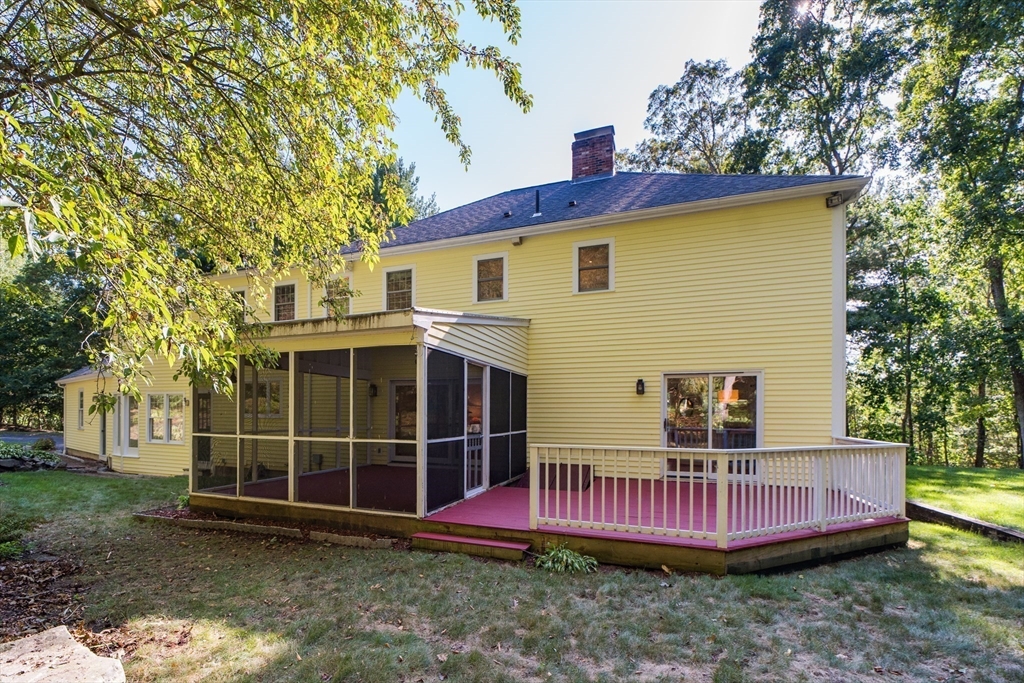 4 Deerfield Dr