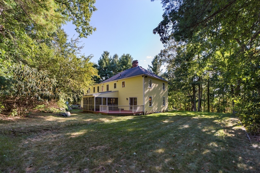 4 Deerfield Dr
