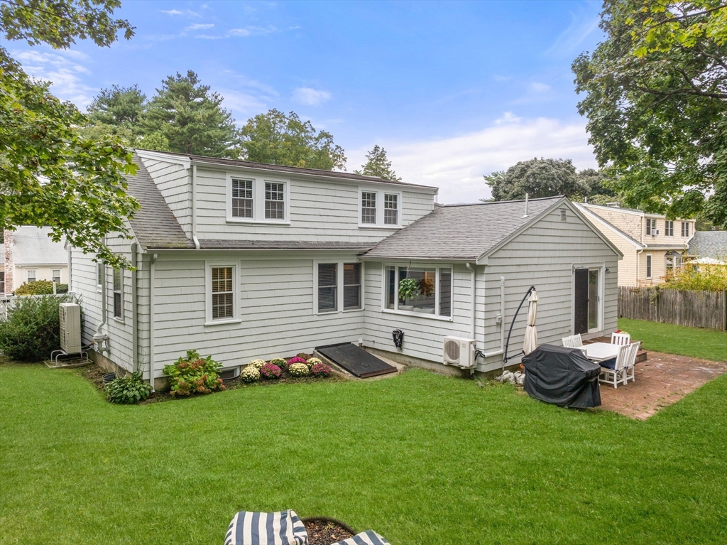 65 Sexton Ave