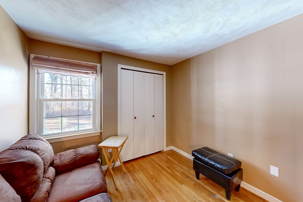 20 Forest St