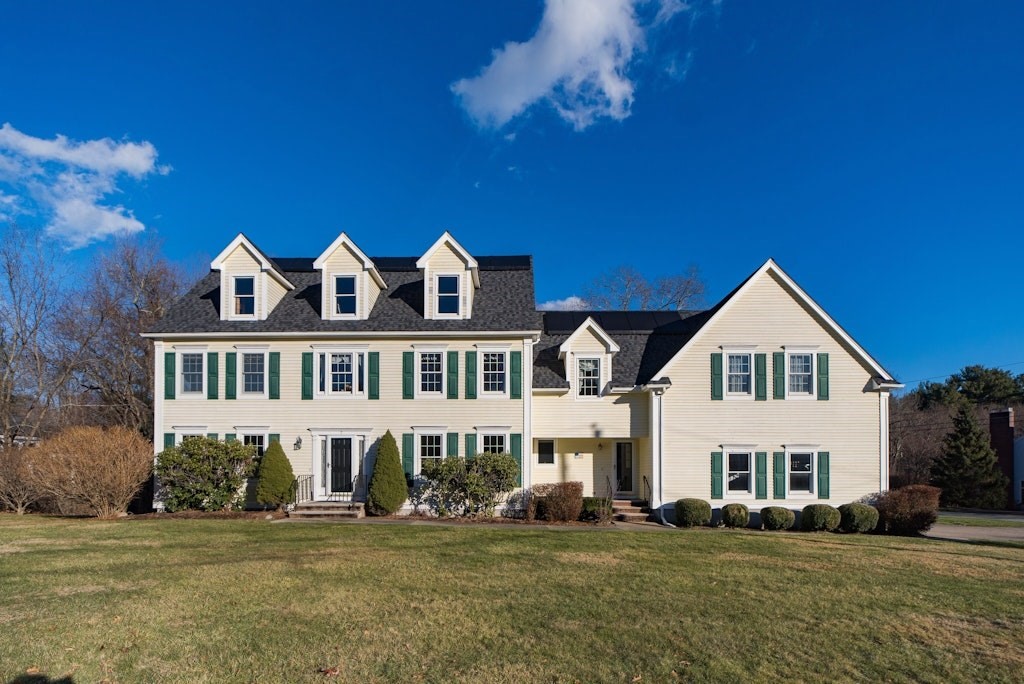 7 Delaney Dr