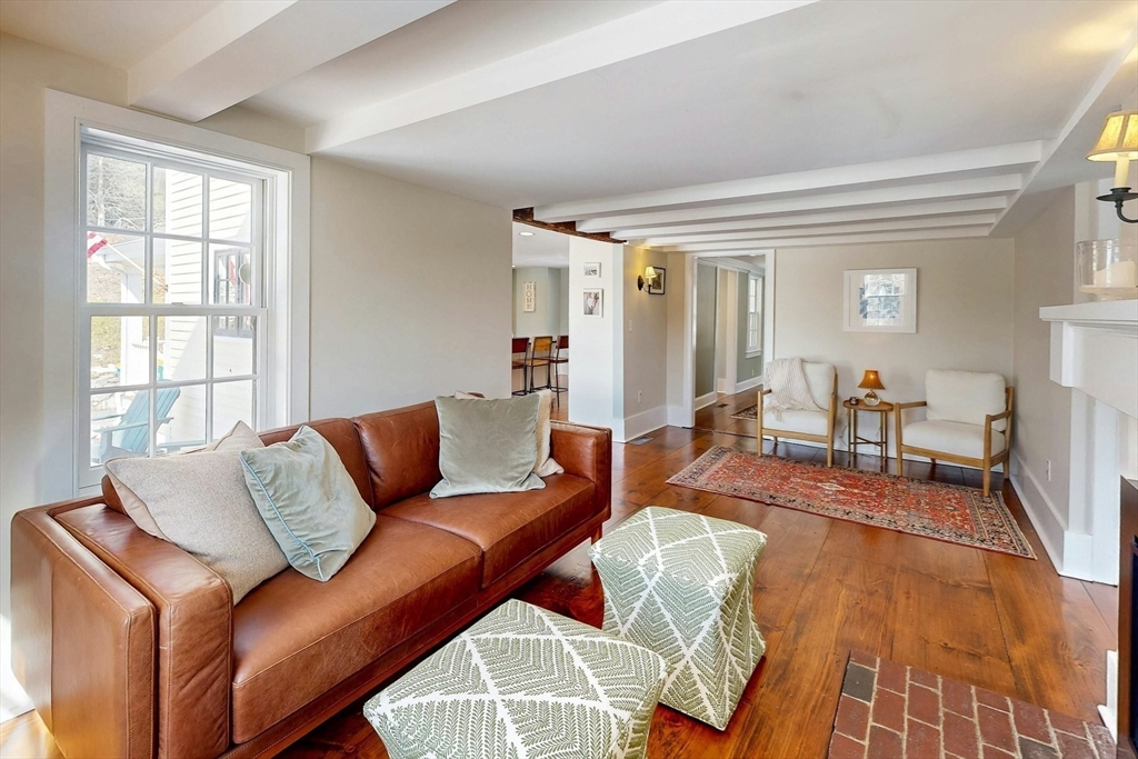 679 Main St