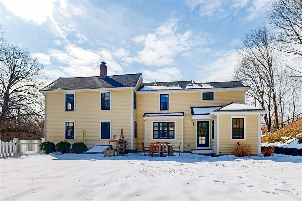 679 Main St