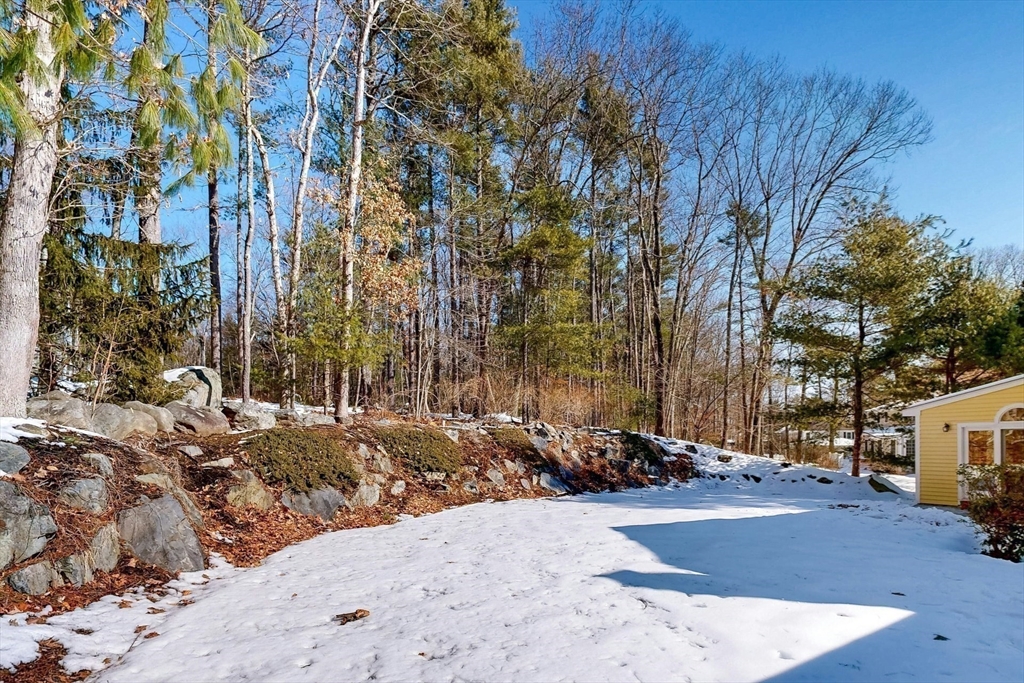 52 Indian Hill Rd