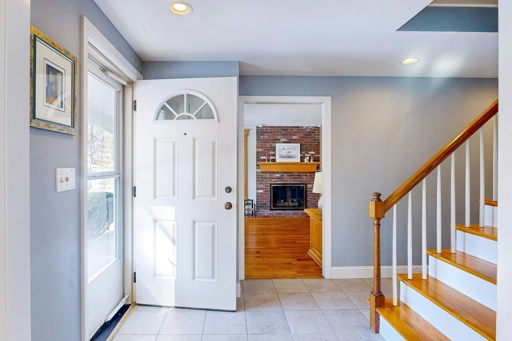 52 Indian Hill Rd