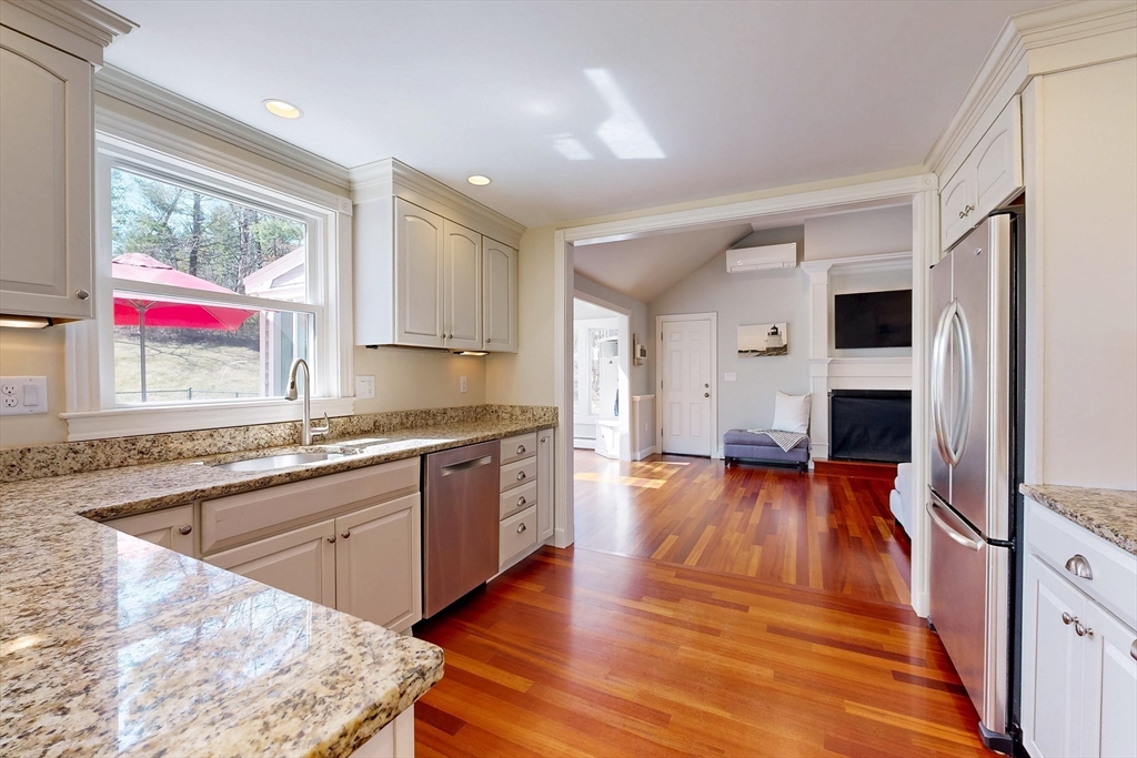 45 Stanhope Dr
