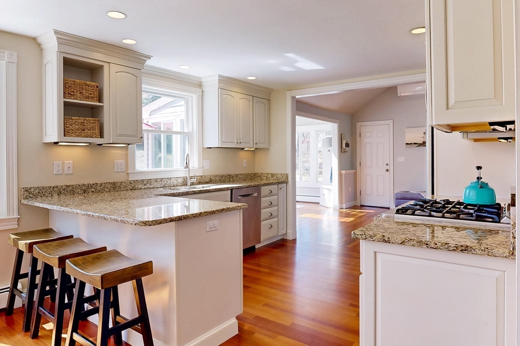 45 Stanhope Dr