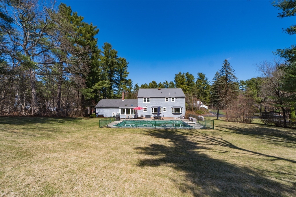 45 Stanhope Dr