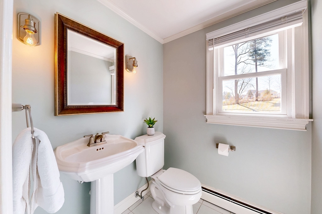 45 Stanhope Dr