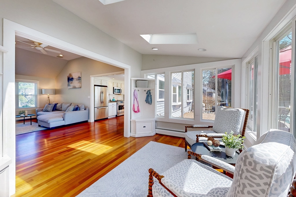 45 Stanhope Dr