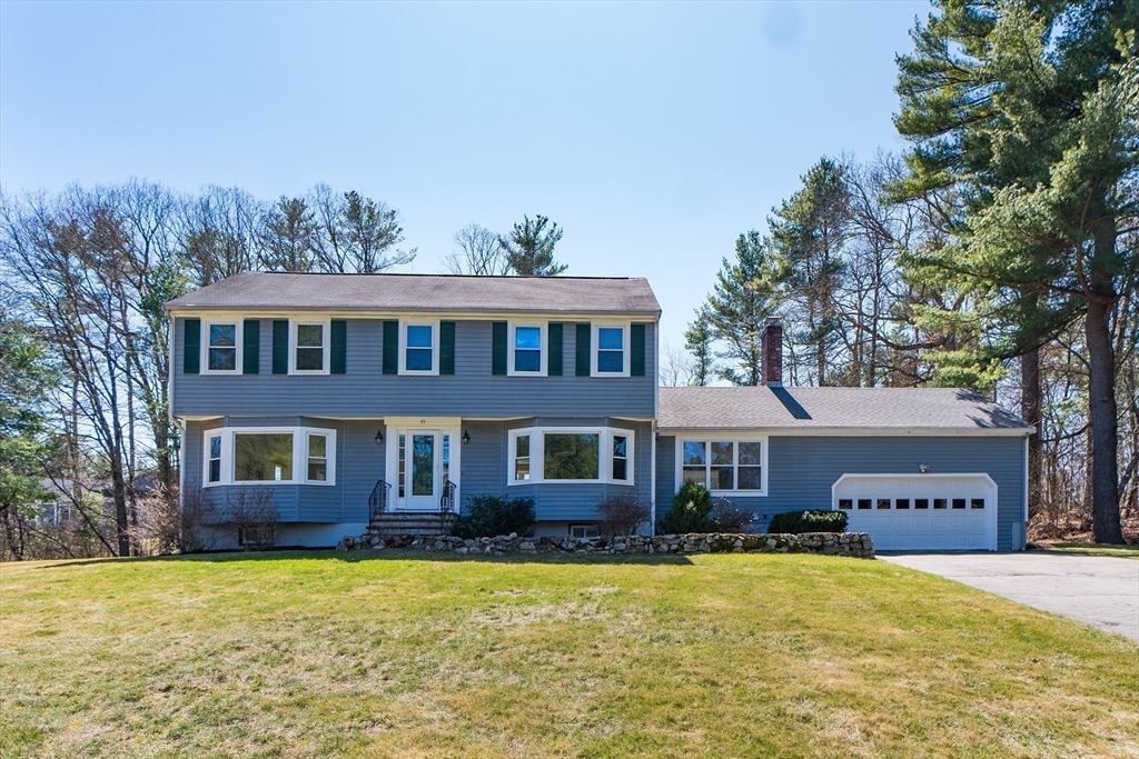 45 Stanhope Dr