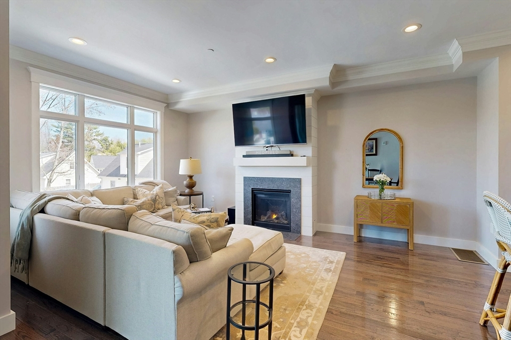 11 Hennery Way # 11