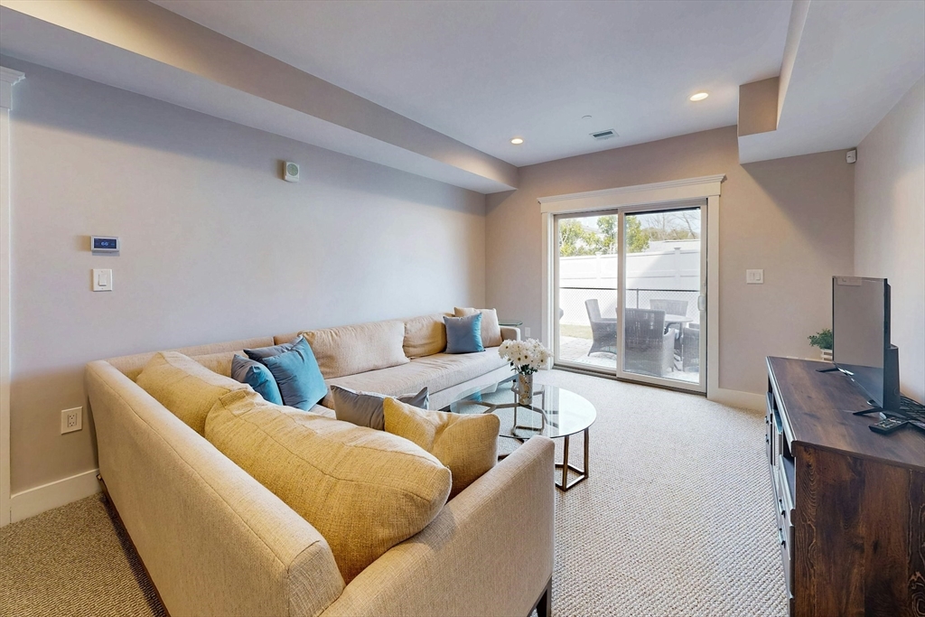 11 Hennery Way # 11