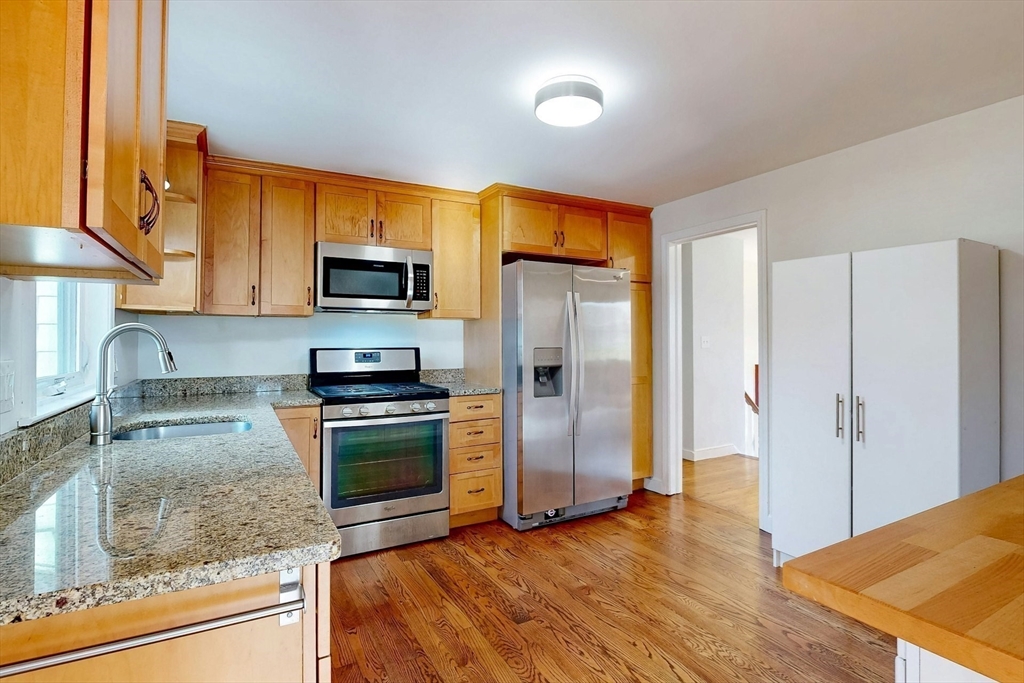 122 Green St