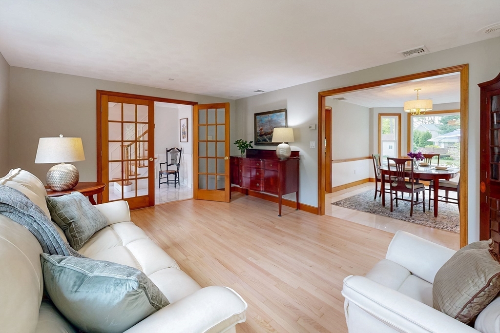 56 Emerson Rd