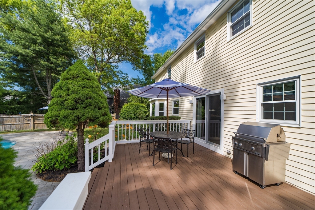 56 Emerson Rd