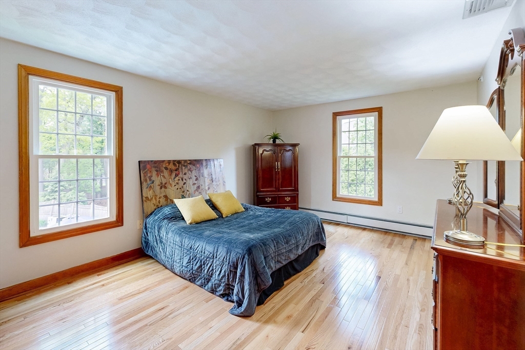 56 Emerson Rd