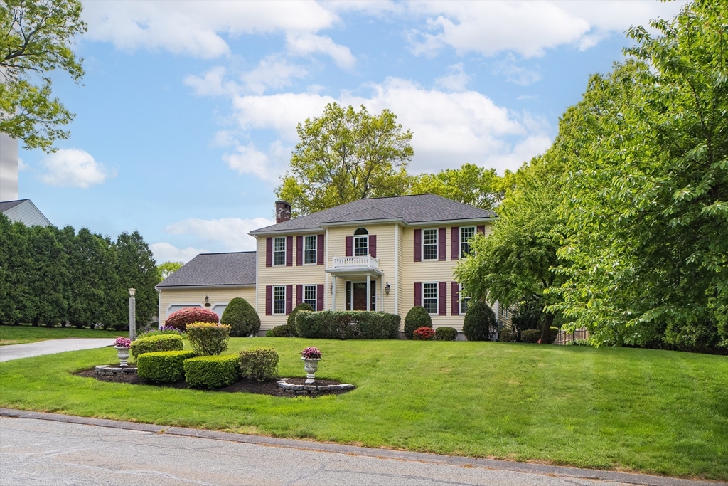 56 Emerson Rd