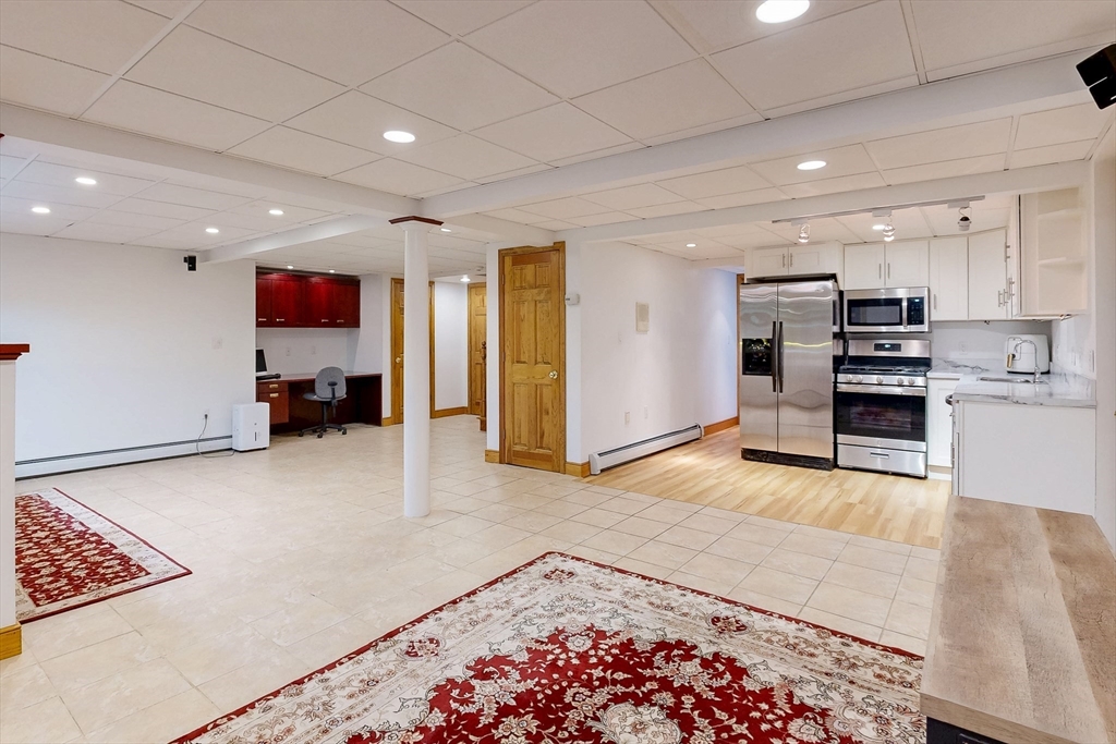 56 Emerson Rd