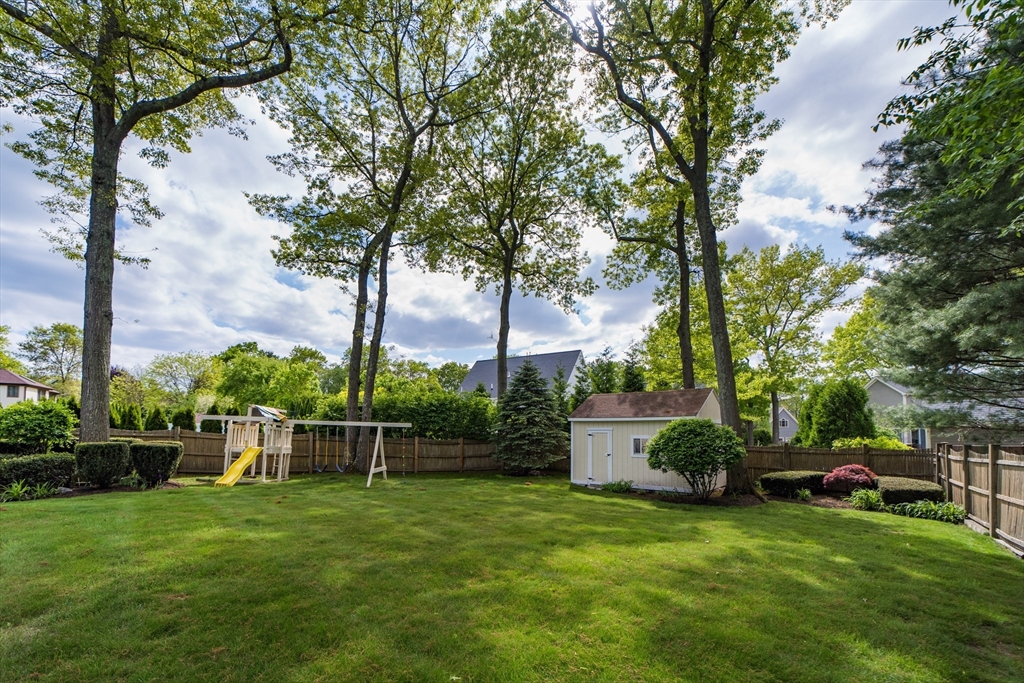 56 Emerson Rd