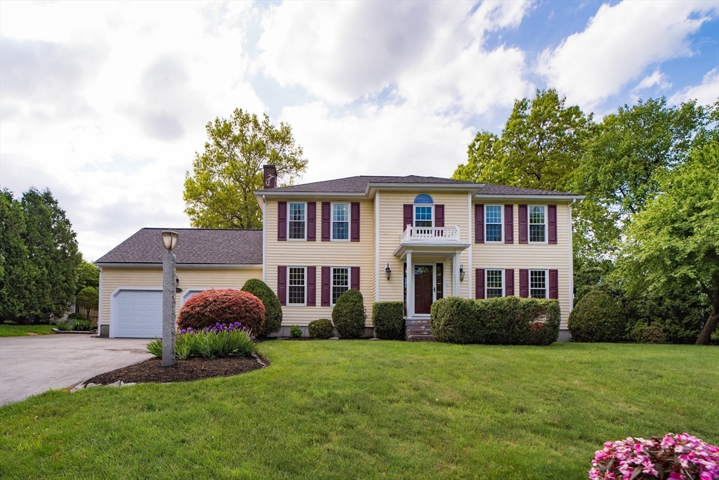 56 Emerson Rd