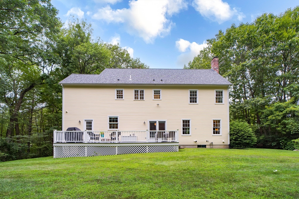 18 Birch Ln