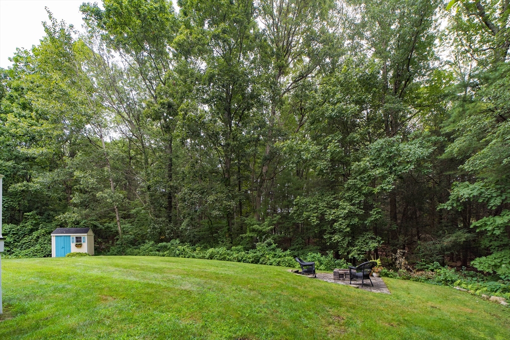 18 Birch Ln