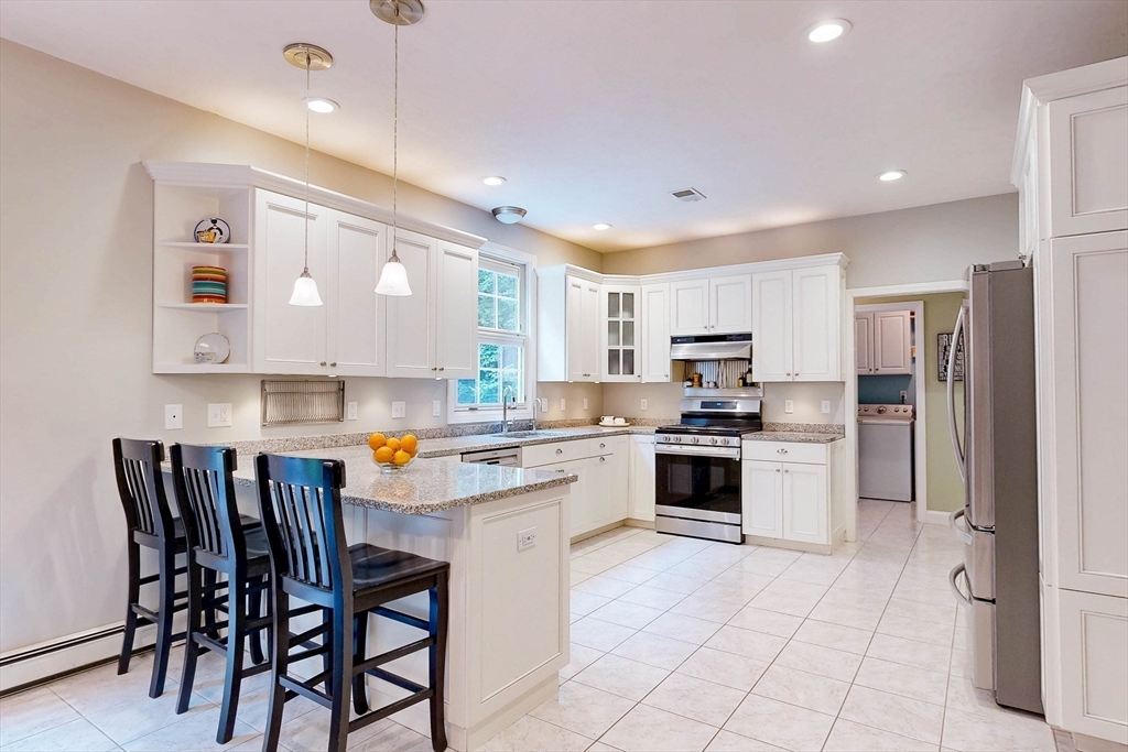 18 Birch Ln