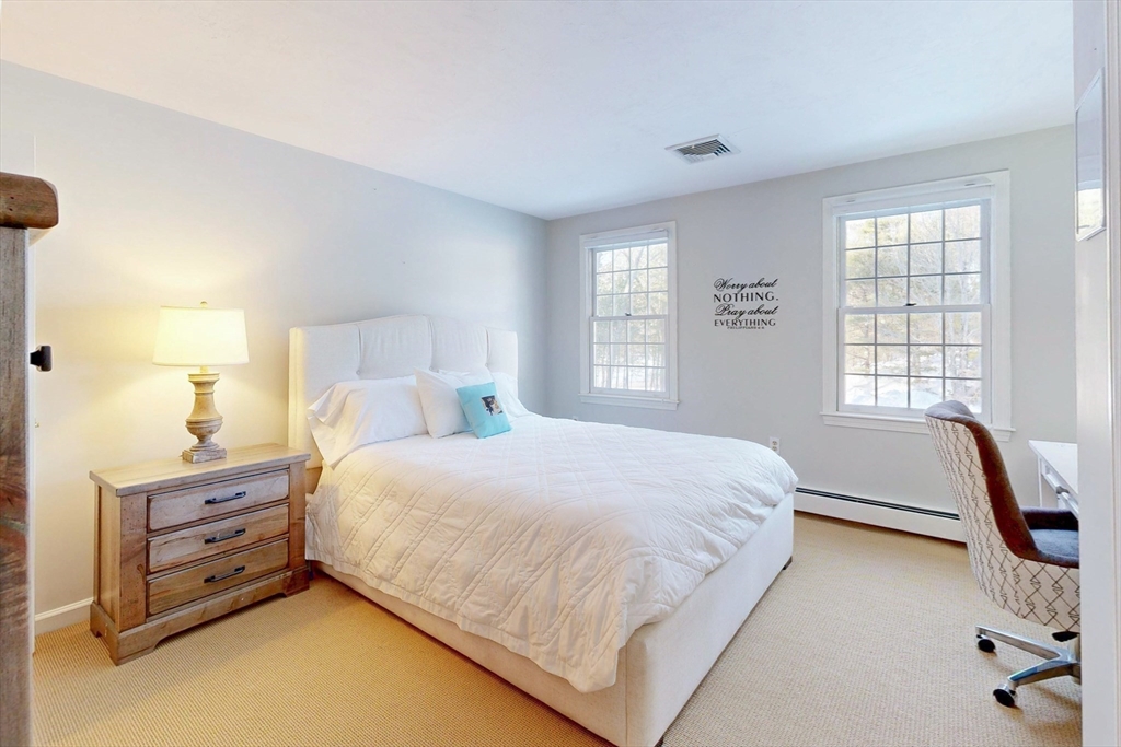 1 Chestnut Ln