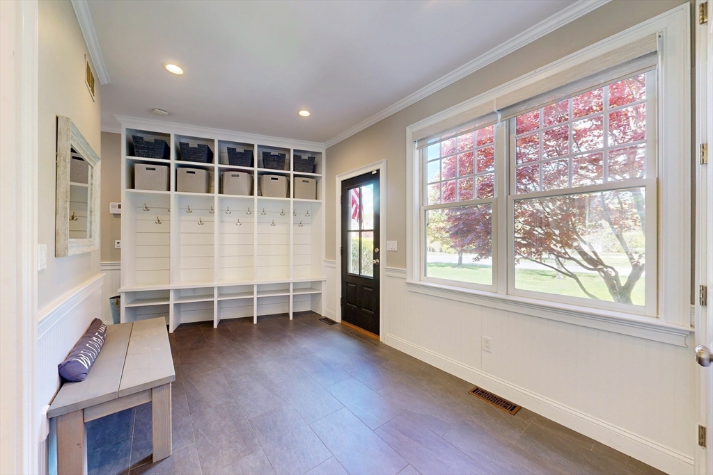 15 Loeffler Ln