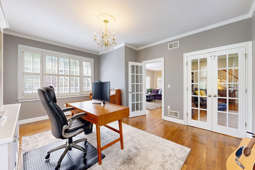 15 Loeffler Ln