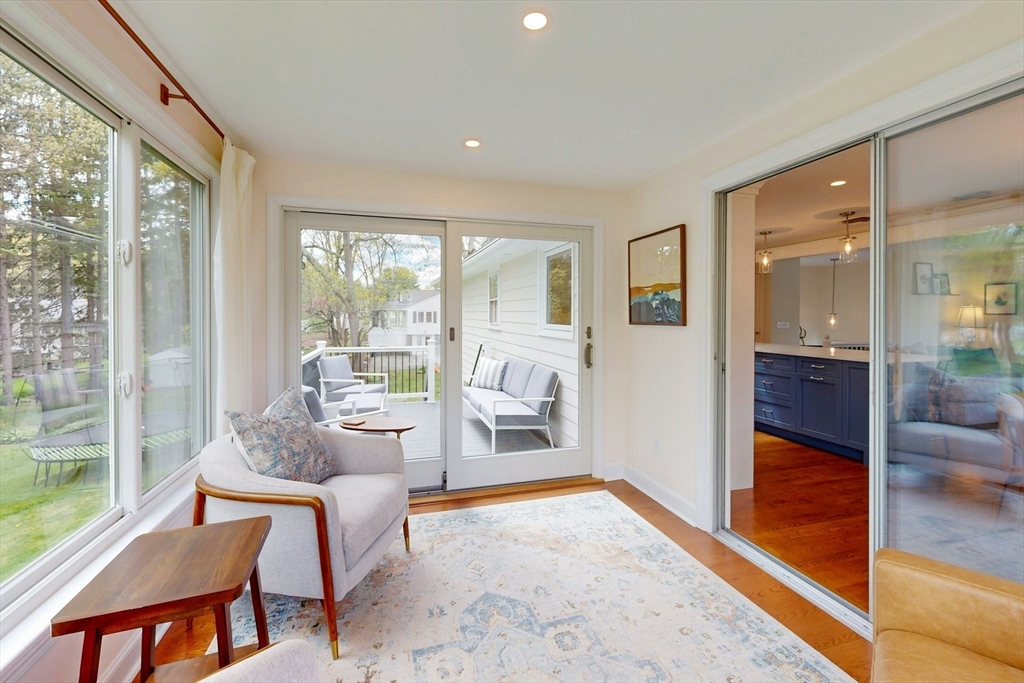 18 Emerson Rd