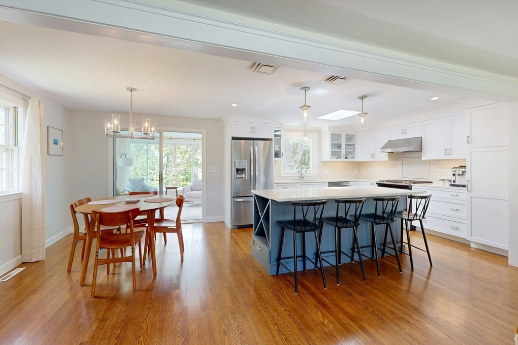18 Emerson Rd