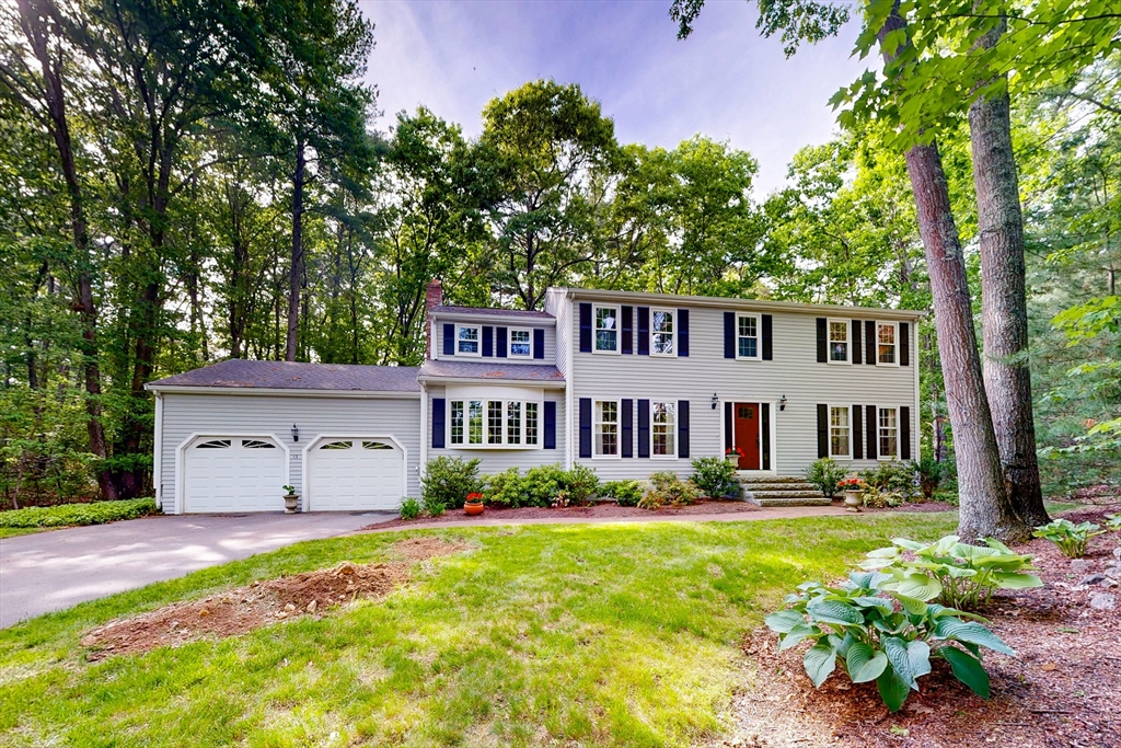 13 Garry Dr